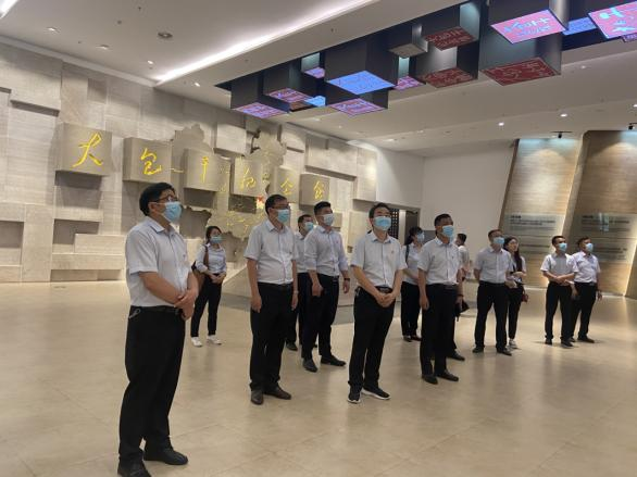 图片4.png 图片4.png